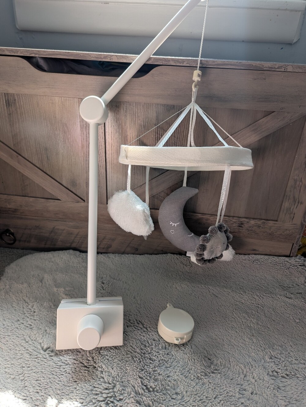 Pottery Barn Kids Sky Moon & Stars Musical Mobile With Crib Arm